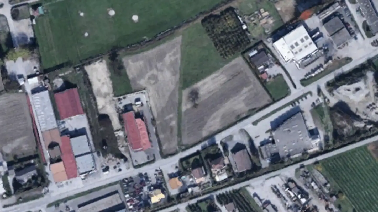 Terreno edificabile commerciale in vendita - Route Du Moulin, 3977 Granges VS