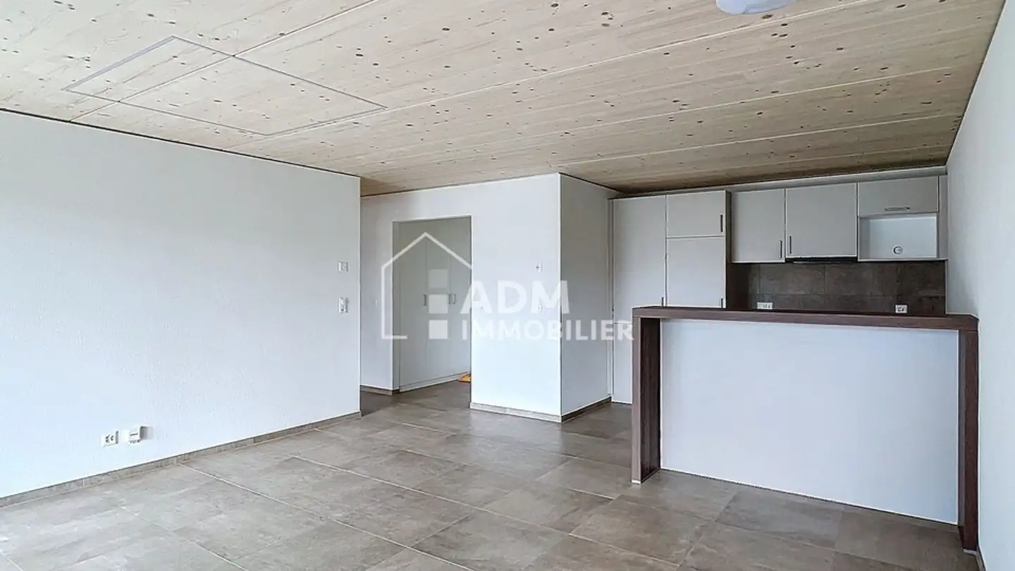 Apartment for rent - Chemin De La Grand-Toula, 1907 Saxon - Photo 2