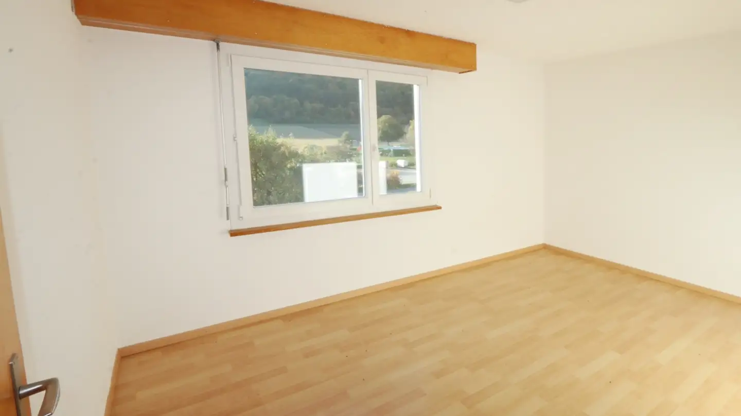 Apartment for rent - Schützeweg 43, 8222 Beringen - Photo 4