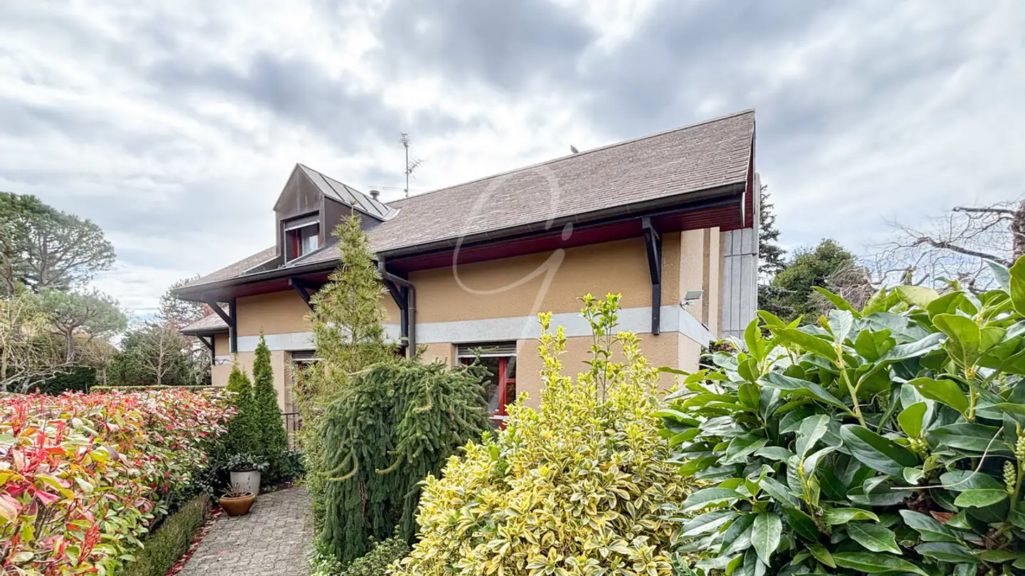 Doppelhaushälfte kaufen - 1291 Commugny
