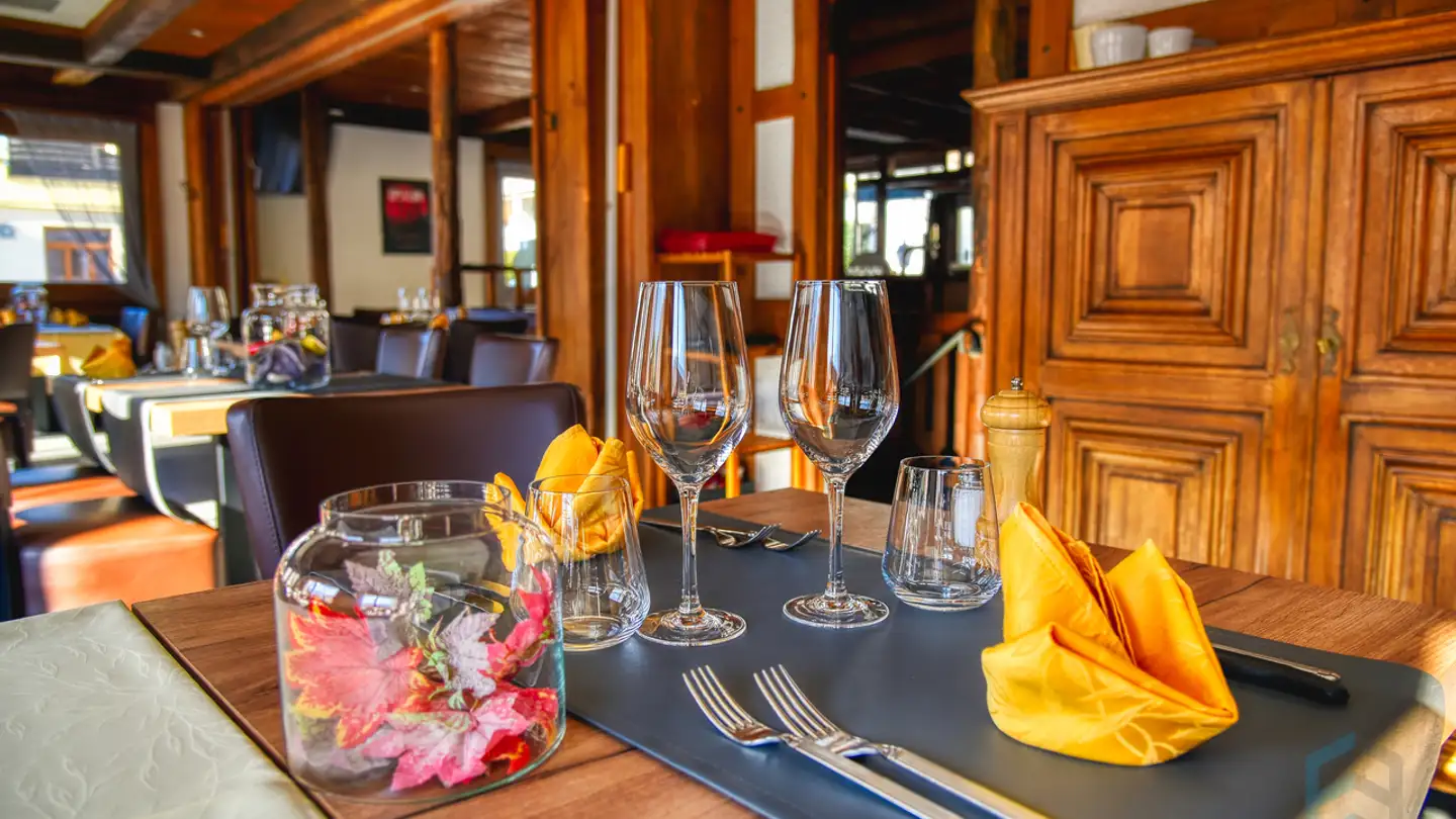 Restaurant for sale - Rue De Plantassage 4, 3976 Noës