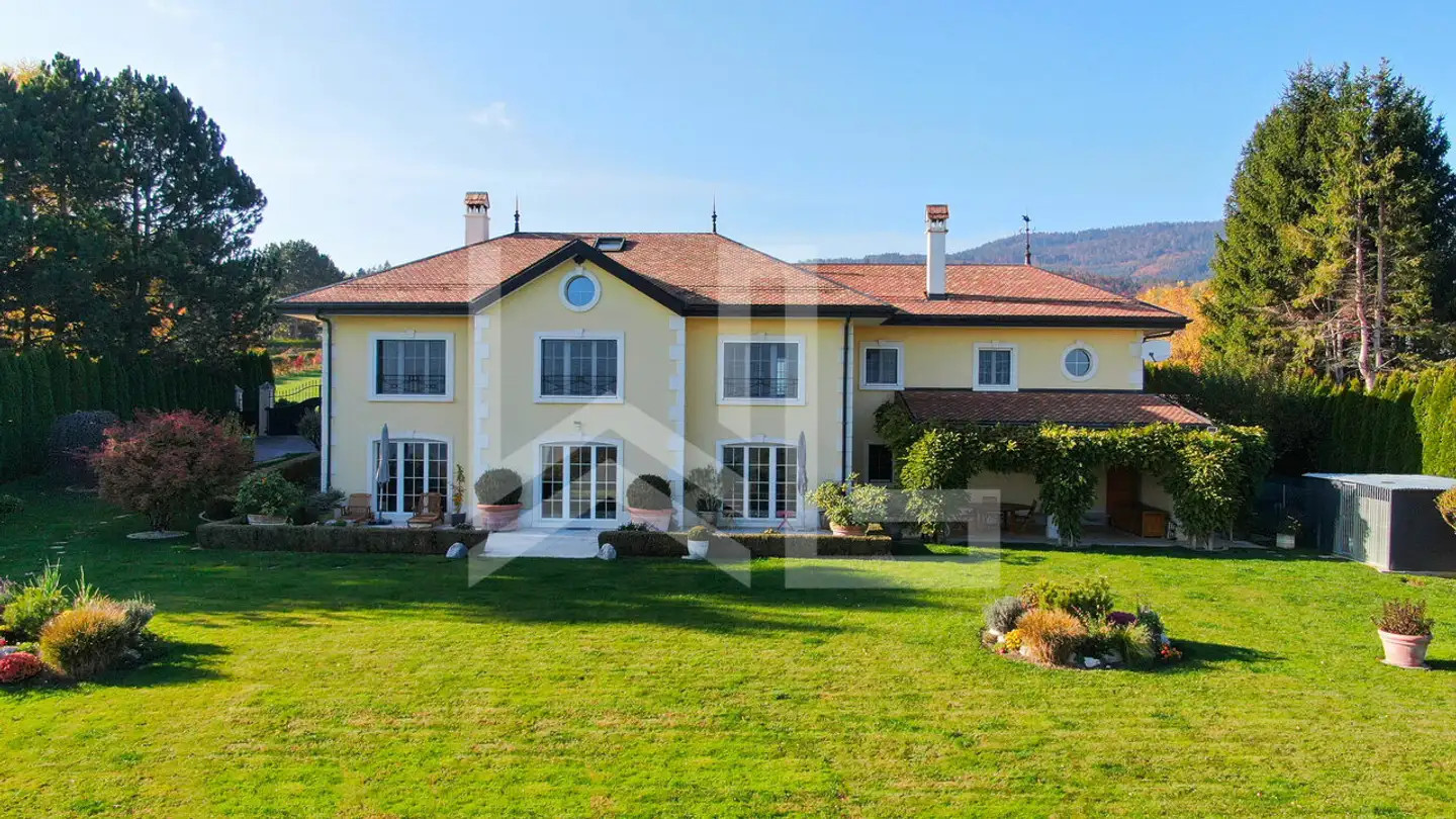 Single house for sale - 1269 Bassins