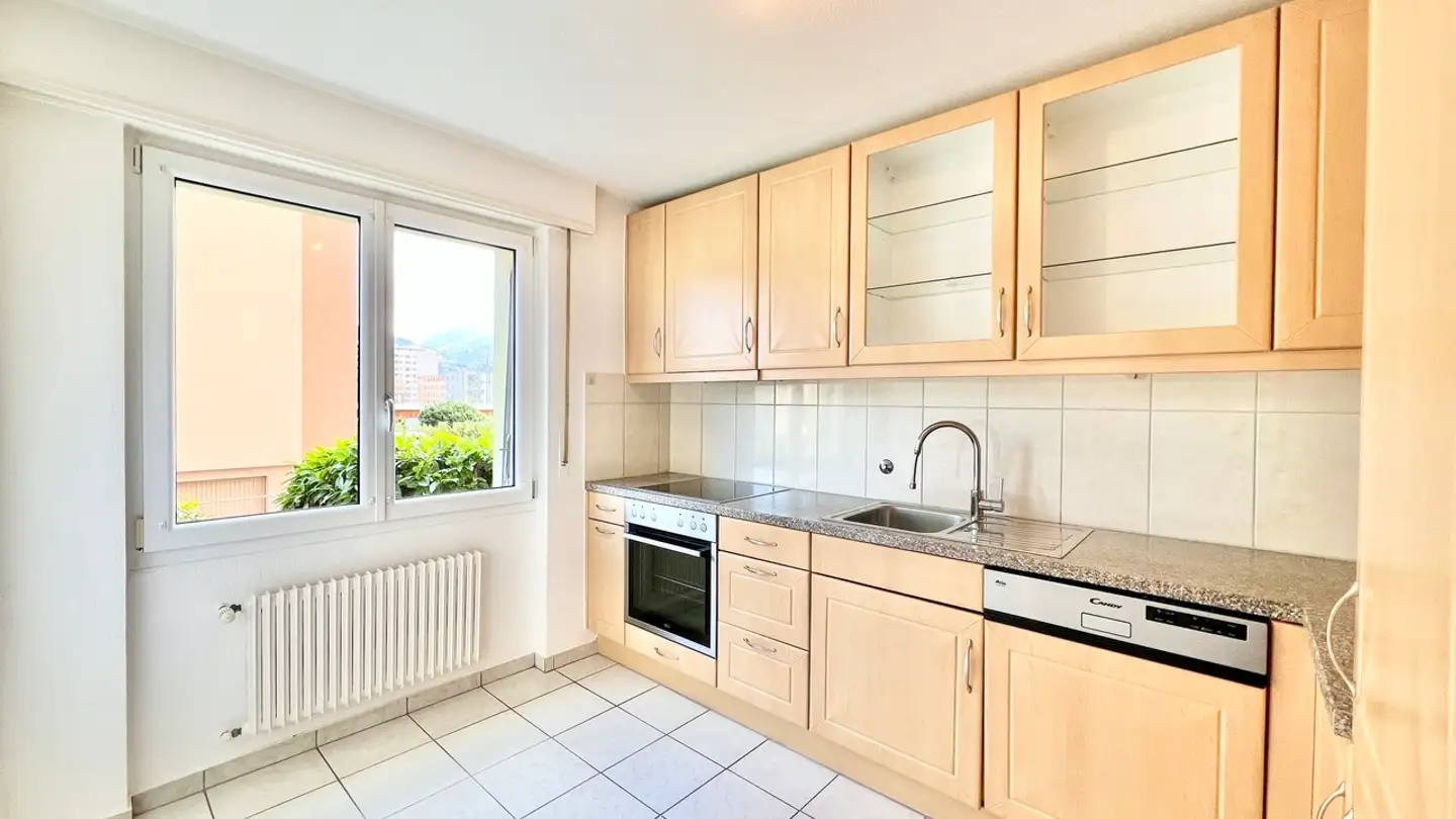 Appartement à louer - Avenue de l'Europe 69, 1870 Monthey - Photo 4