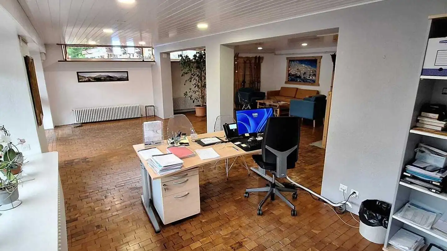 Bureau à louer - Rue Louis Favez 14, 1854 Leysin - Photo 2