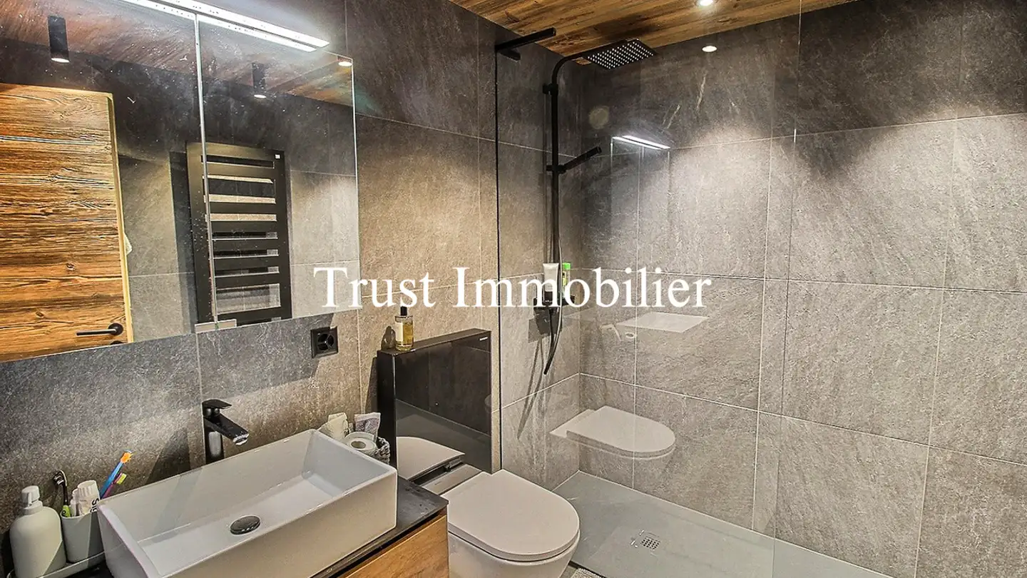 Apartment for sale - 3963 Crans-Montana - Photo 2