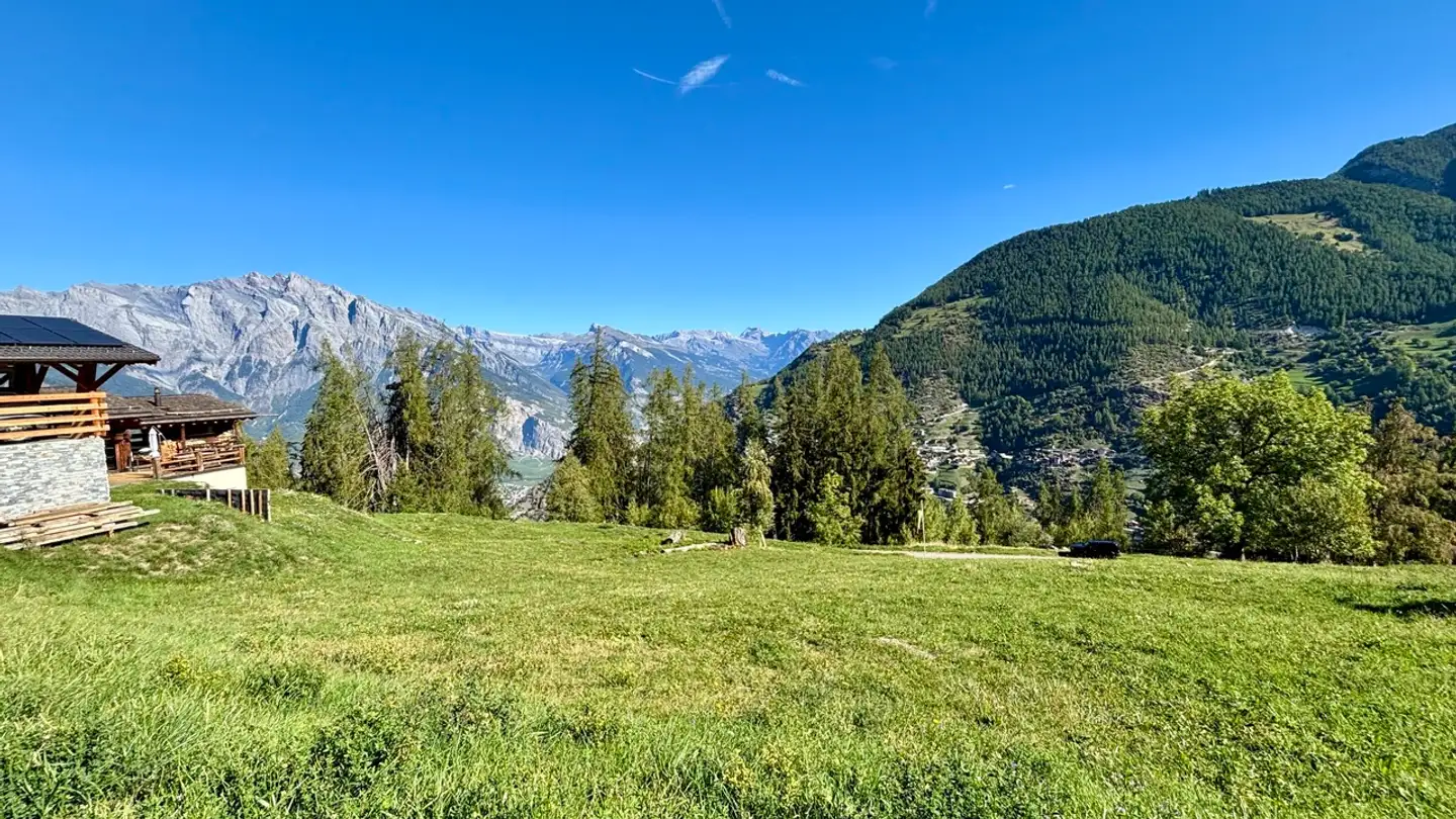 Constructible plot for sale - 1918 La Tzoumaz - Photo 4