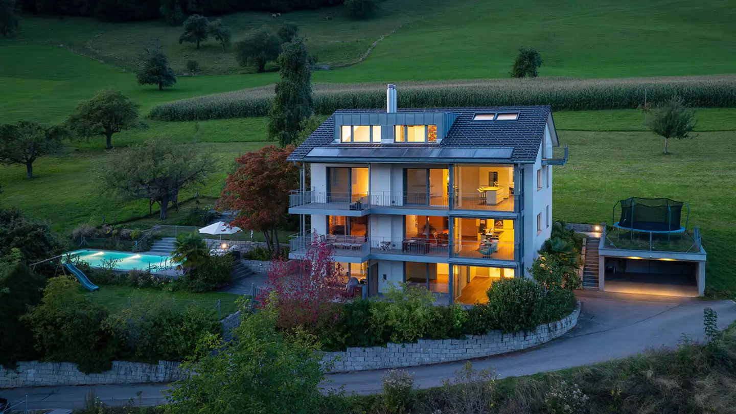 Edificio residenziale in vendita - Vorder - Ehrendingen 2, 6010 Kriens