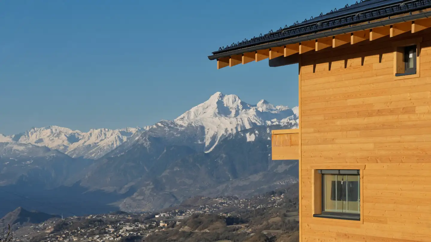 Chalet for sale - 1978 Lens