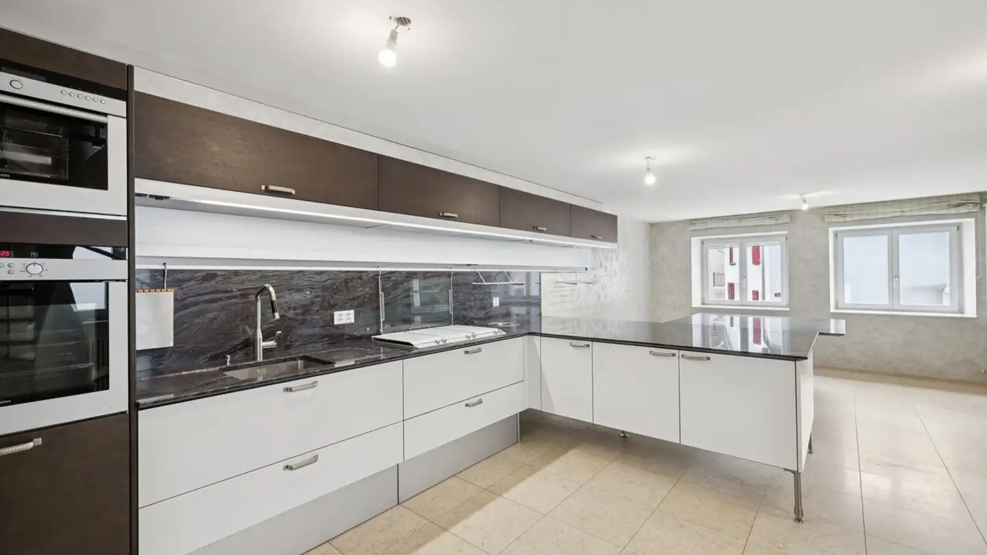 Casa a schiera in vendita - 1426 Concise - Photo 2