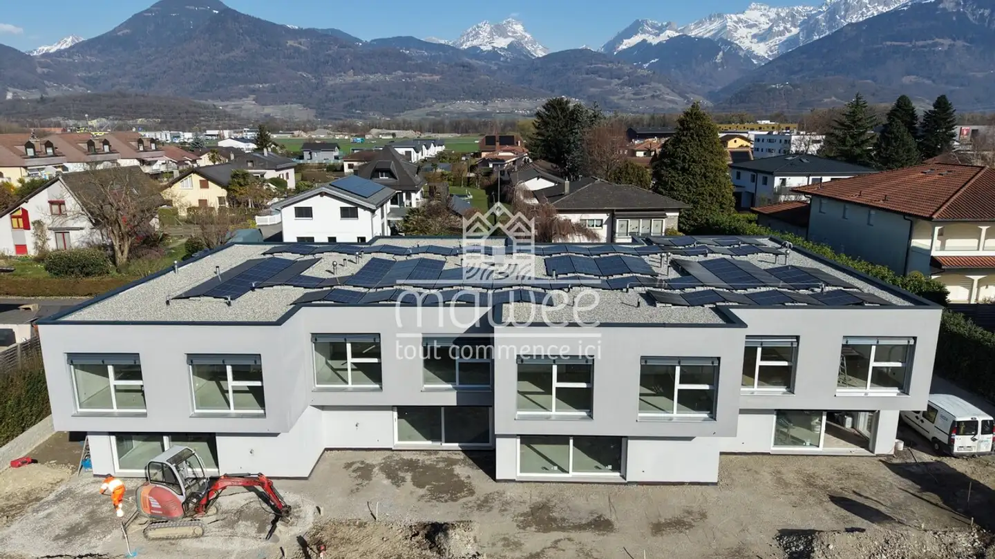 Row house for sale - 1868 Collombey