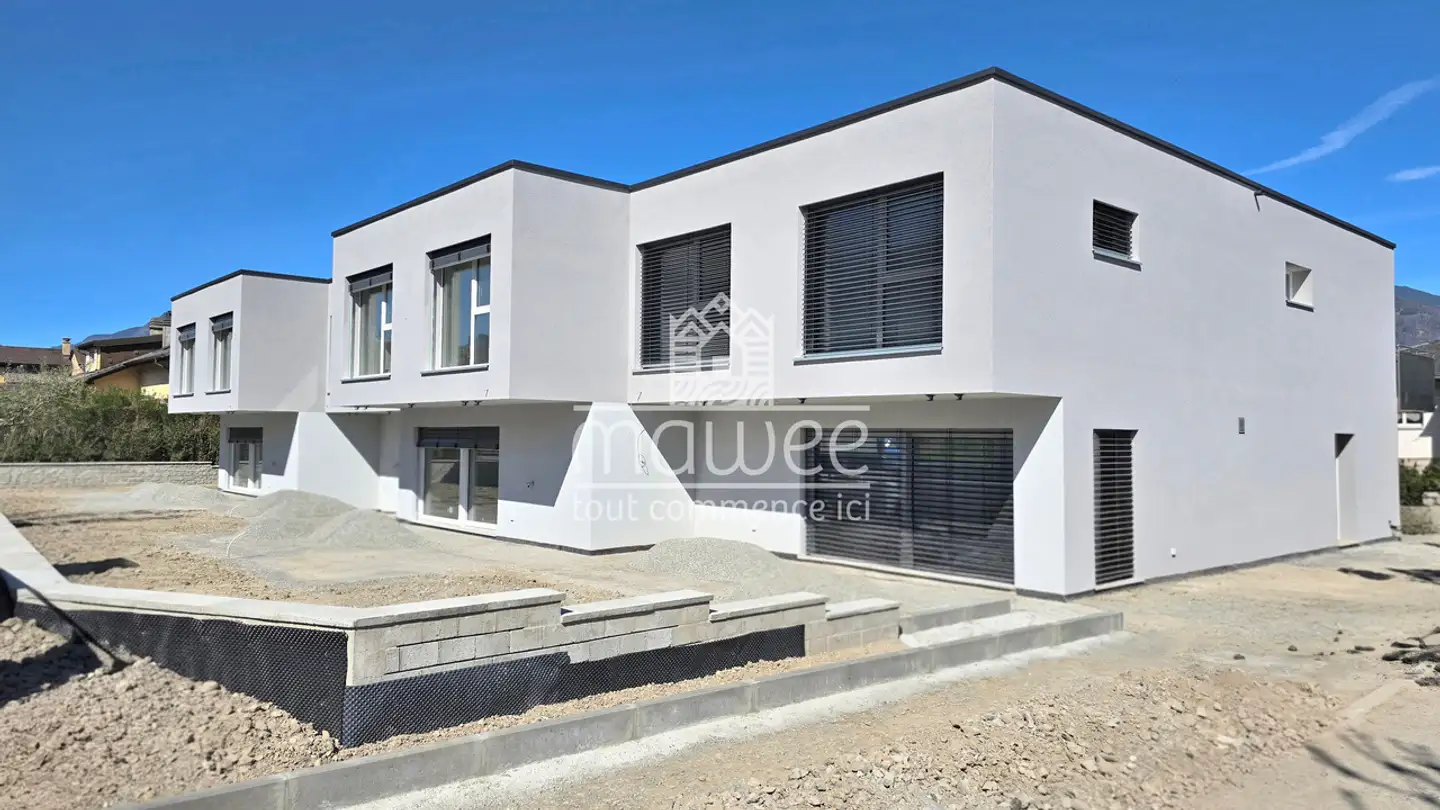 Row house for sale - 1868 Collombey - Photo 3