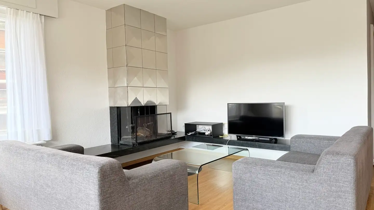 Apartment for rent - Rue Du Pas De L'ours, 3963 Crans-Montana - Photo 2