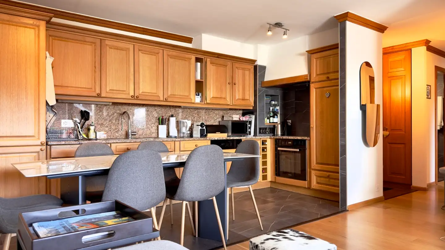 Apartment for rent - Rue Du Pas De L'ours, 3963 Crans-Montana - Photo 4