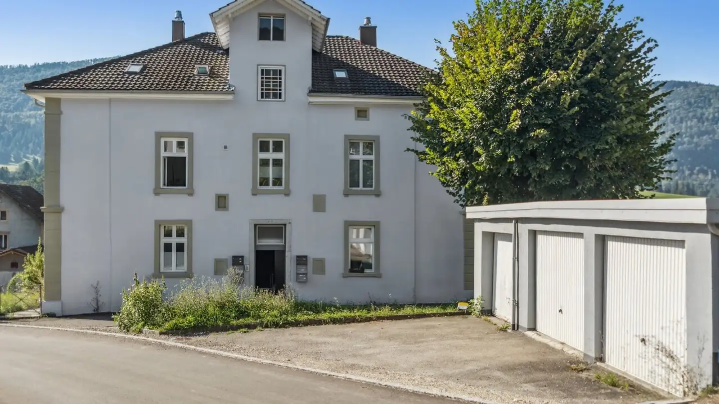 Edificio residenziale in vendita - 2606 Corgémont - Photo 2