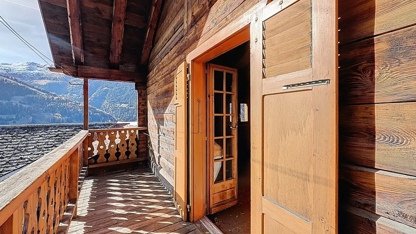 Casa bifamiliare in vendita - 1948 Sarreyer