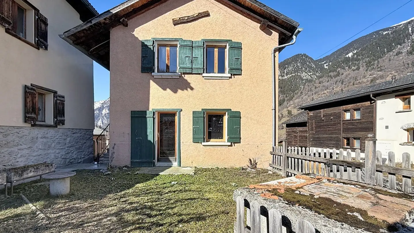Single house for sale - 1947 Versegères
