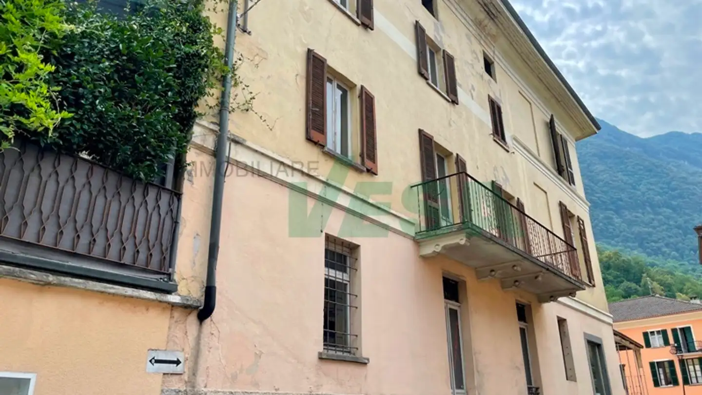 Single house for sale - 6818 Melano