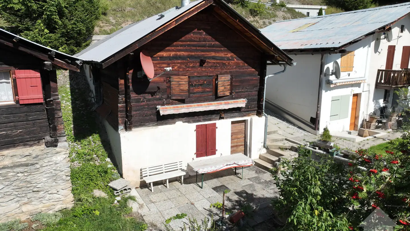 Chalet for sale - 1965 Savièse