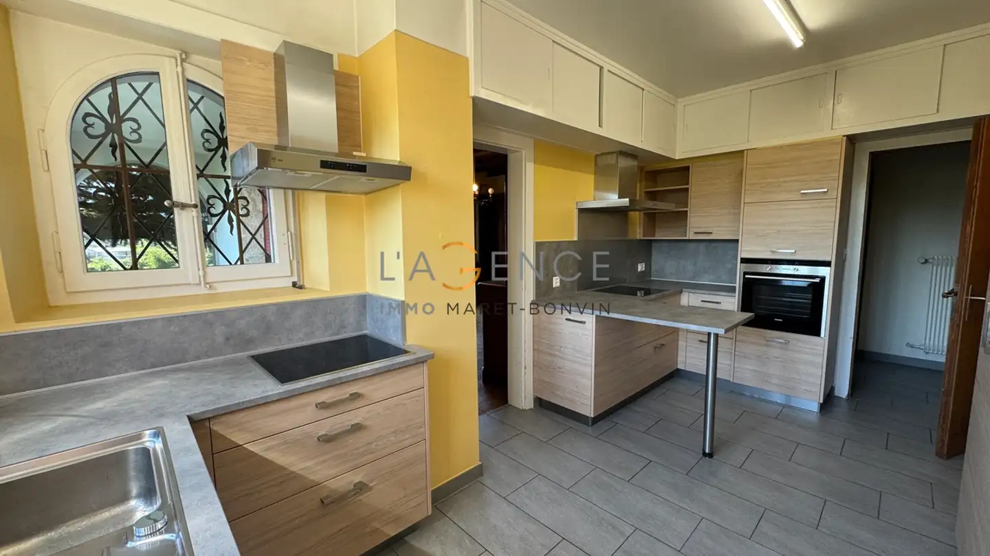 Single house for sale - 1912 Leytron - Photo 4