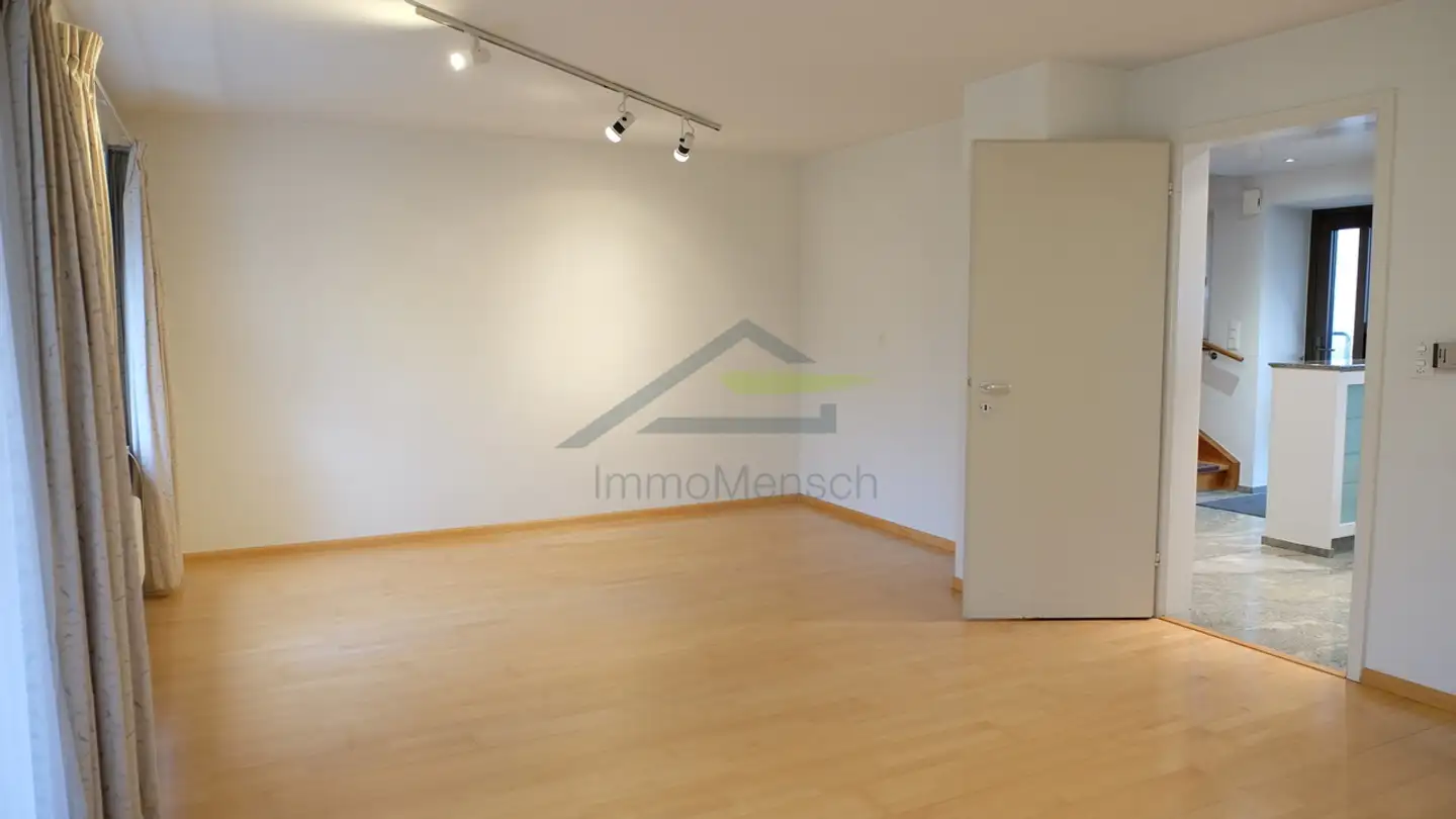 Casa a schiera in vendita - Hohe Winde-Strasse 6, 4153 Reinach BL - Foto 3