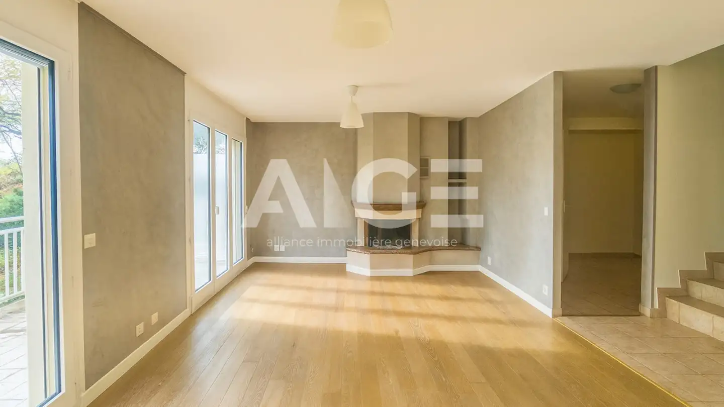 Semi-detached house for sale - 1214 Vernier - Photo 2