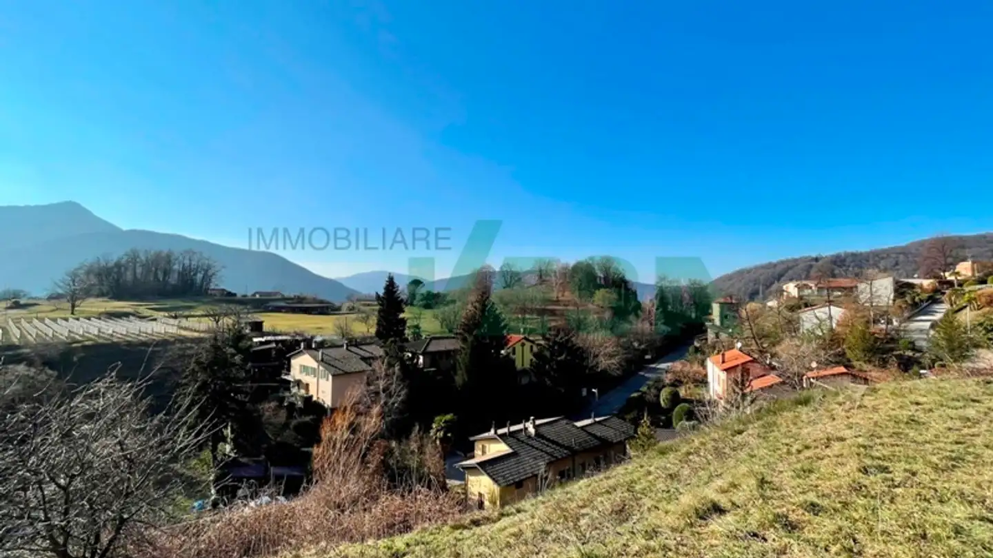 Constructible plot for sale - 6821 Rovio - Photo 2