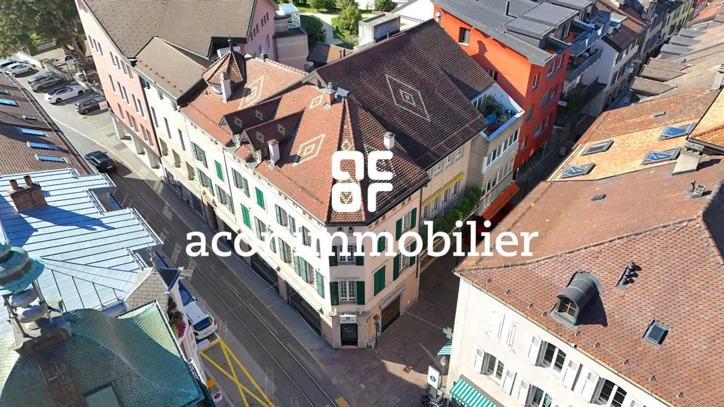 Mixed-use building for sale - 1860 Aigle
