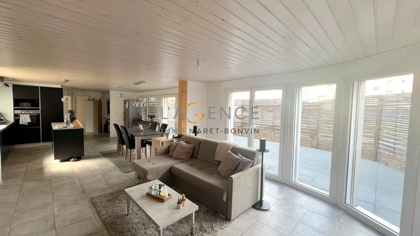 Appartement à vendre - 1907 Saxon