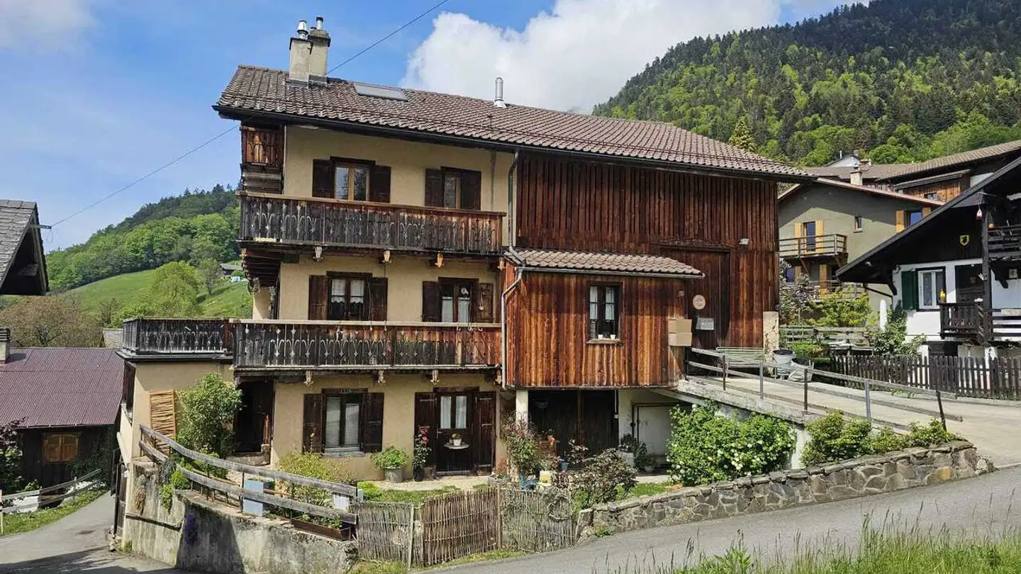 Immeuble résidentiel à vendre - Route De Derrière Le Collège 10, 1856 Corbeyrier