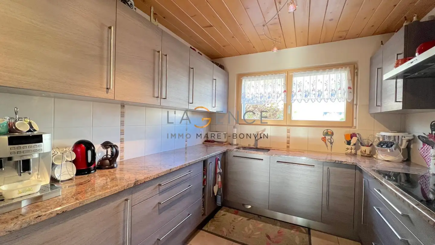 Villa for sale - 1955 Chamoson - Photo 3