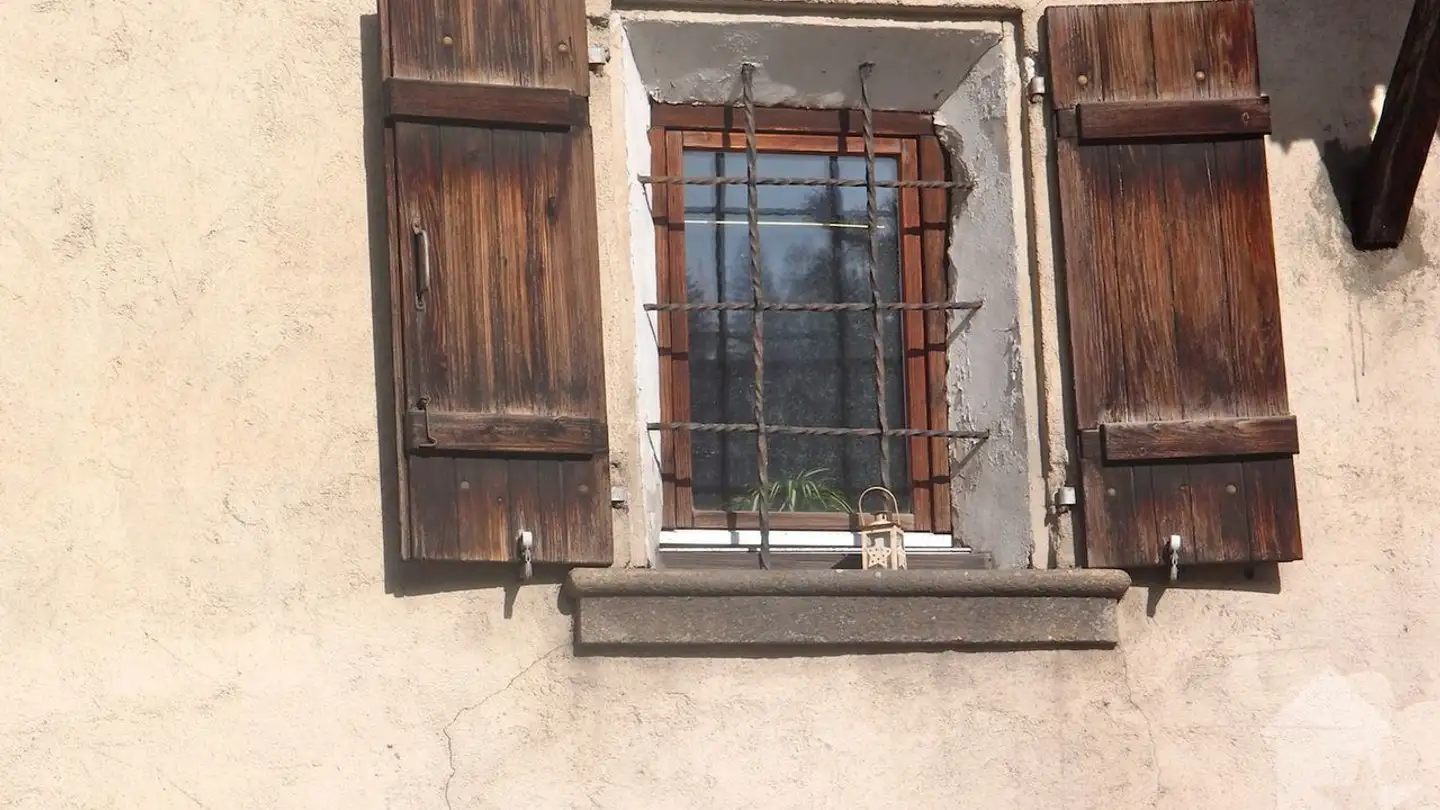 Single house for sale - 1937 Orsières