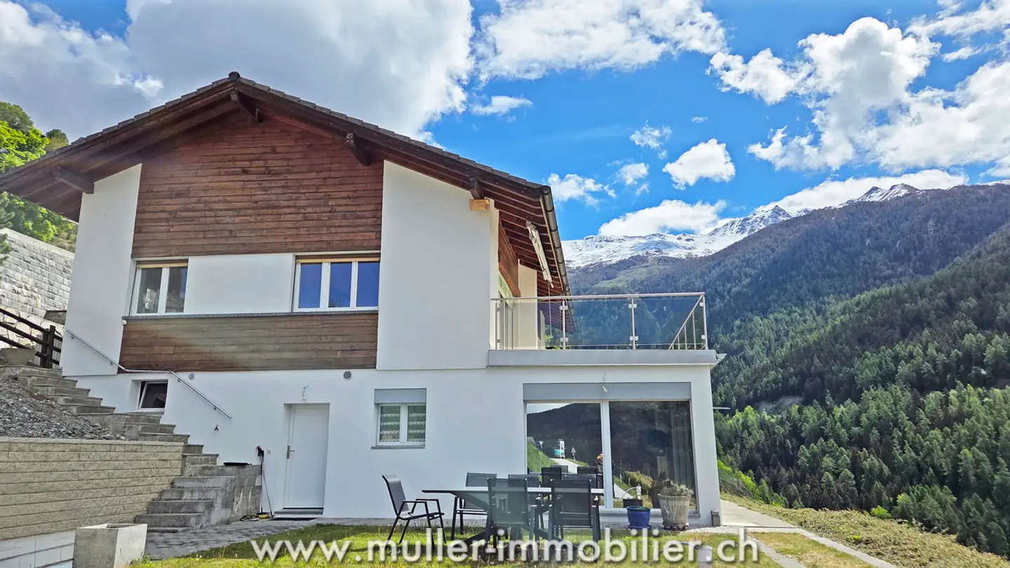 Villa for sale - 1968 Mase