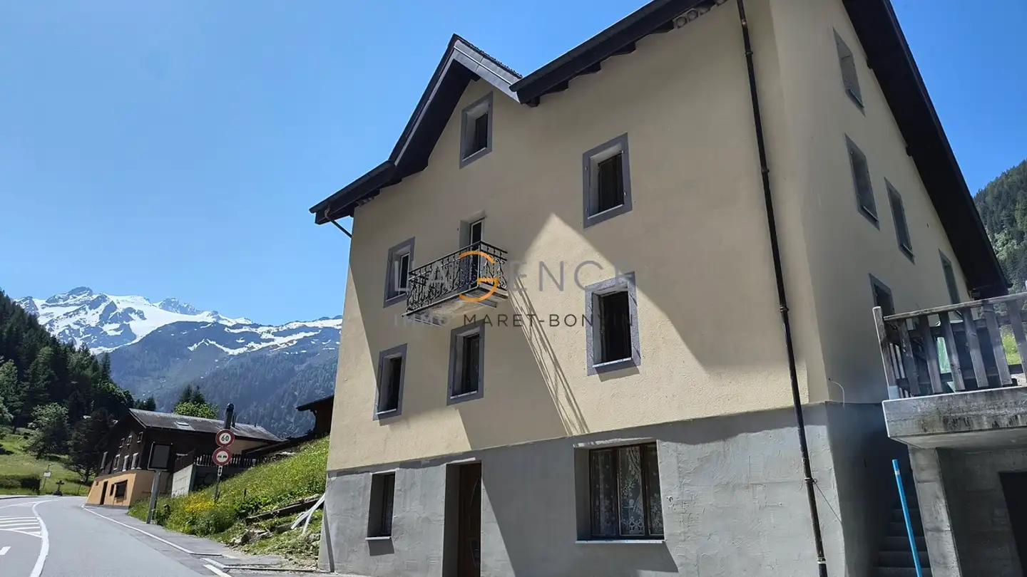 Apartment for sale - 1929 Trient