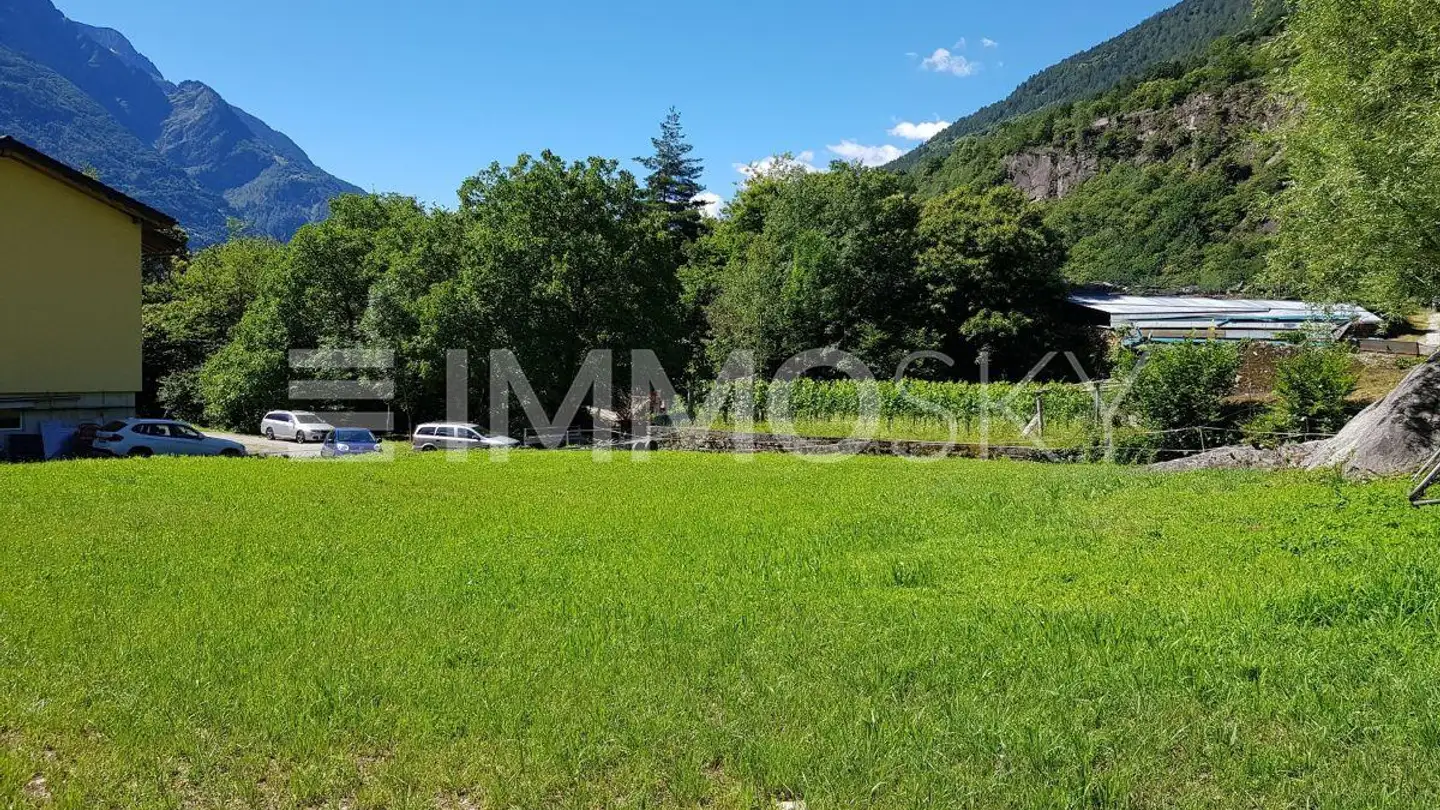 Constructible plot for sale - 6721 Ludiano