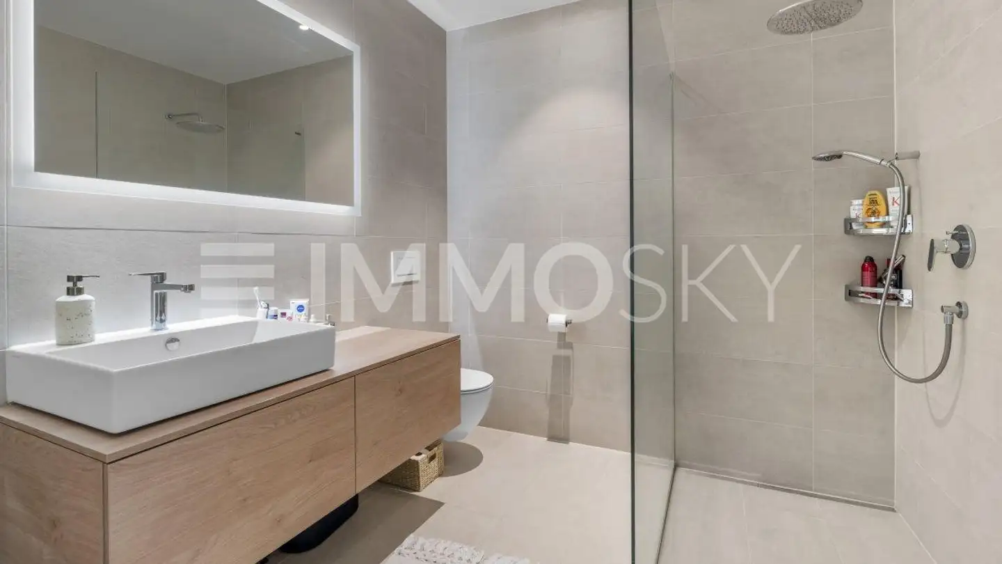 Appartamento in vendita - 8102 Oberengstringen - Photo 4