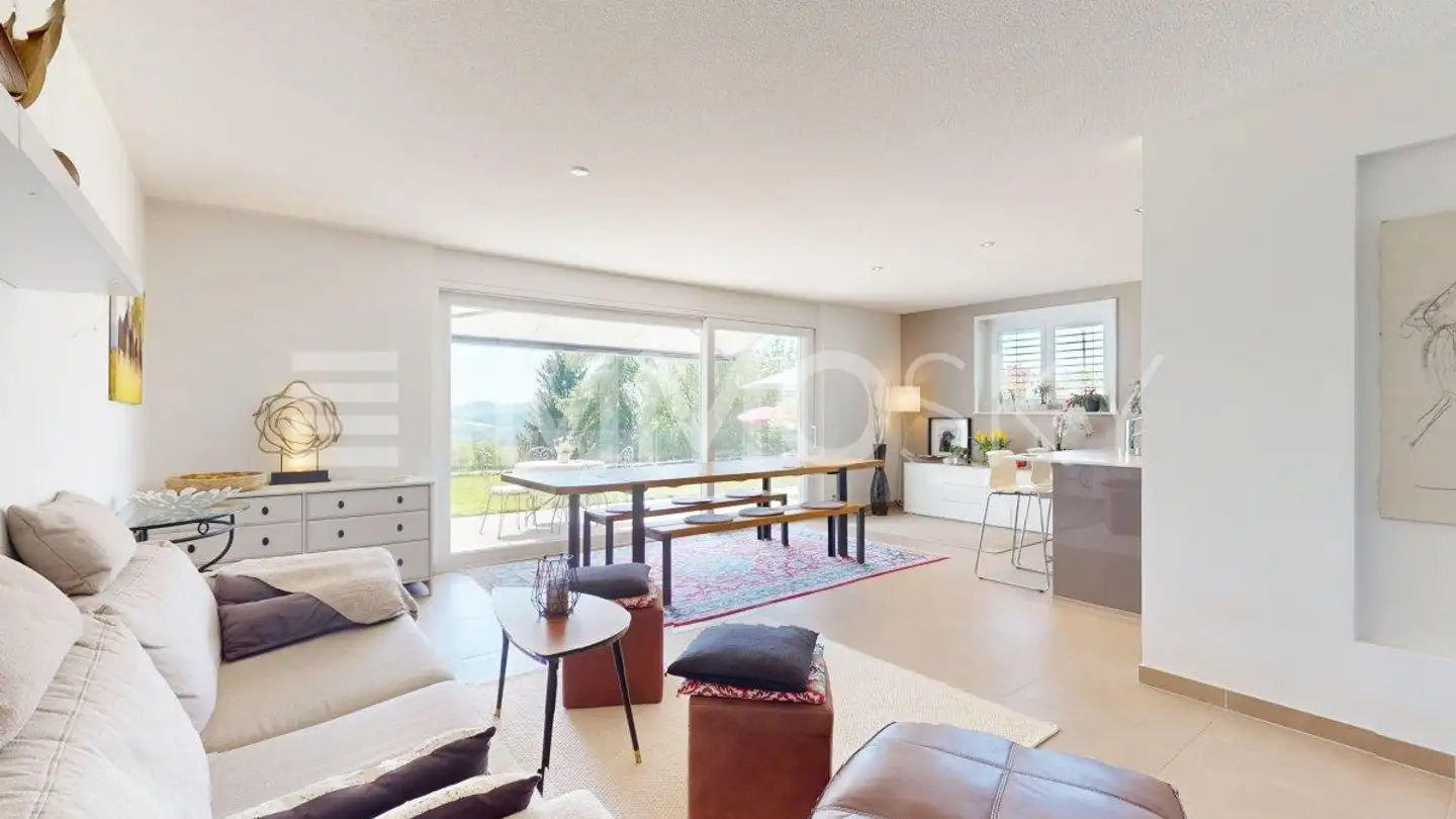 Row house for sale - 1670 Ursy