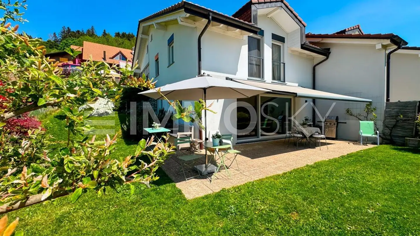 Row house for sale - 1670 Ursy - Photo 2
