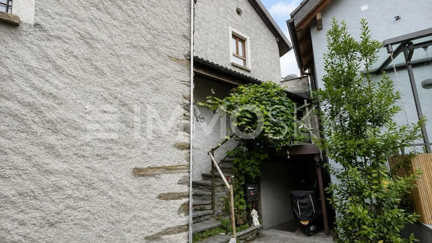 Single house for sale - 6678 Lodano