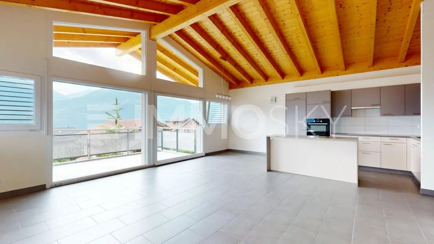 Attic flat for sale - 1976 Erde