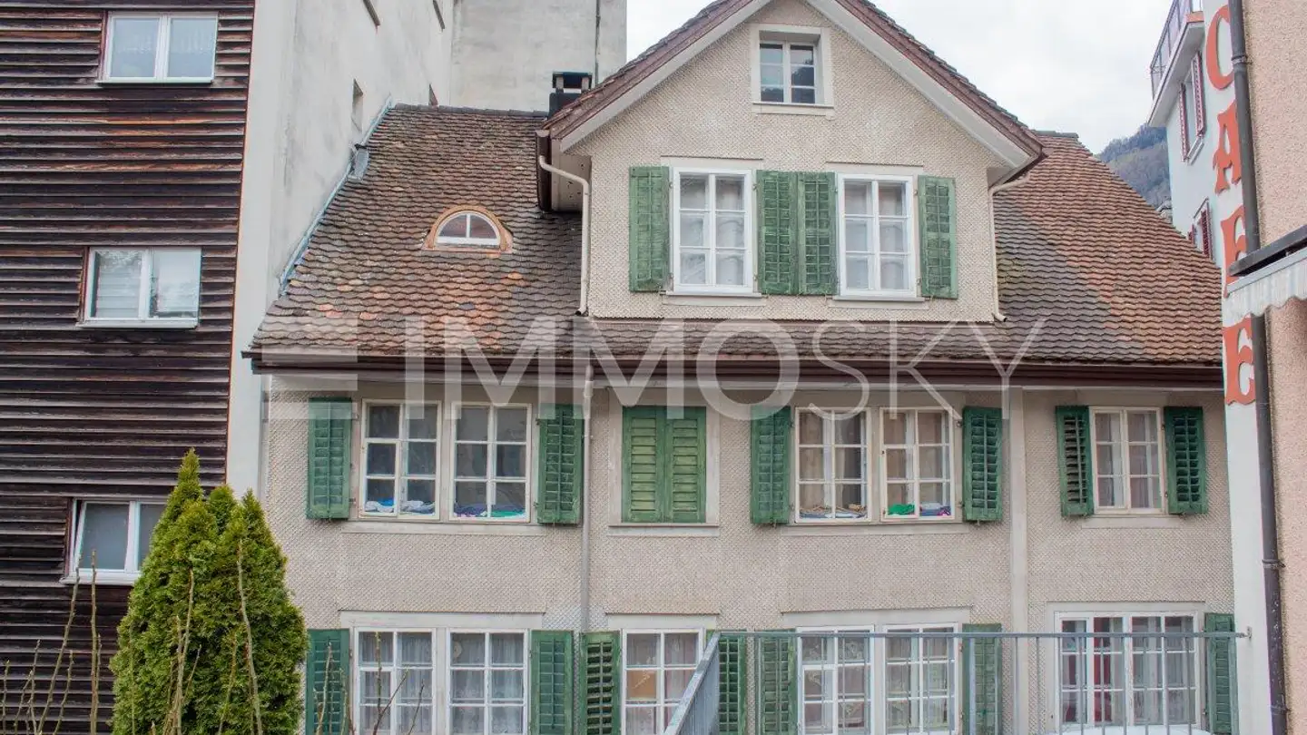 Mehrfamilienhaus kaufen - 6442 Gersau