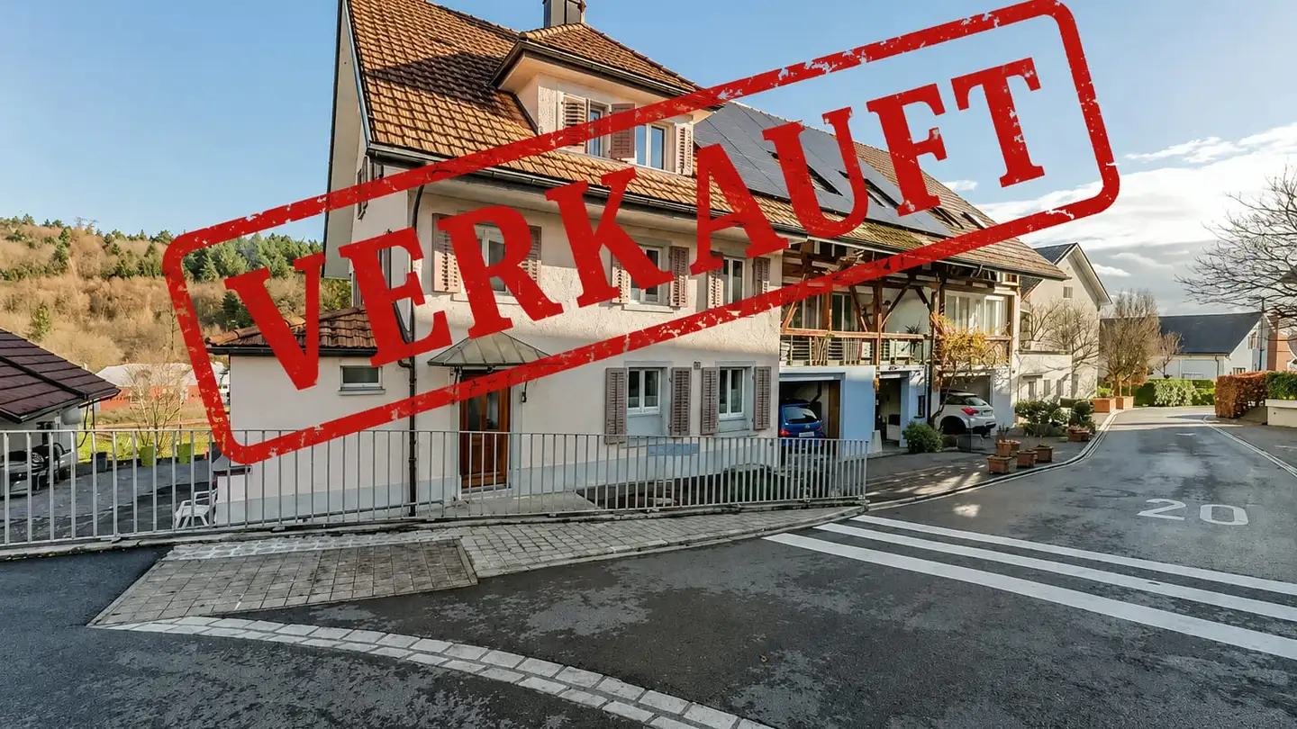 Casa a schiera in vendita - Untere Dorfstrasse 1, 5405 Dättwil AG