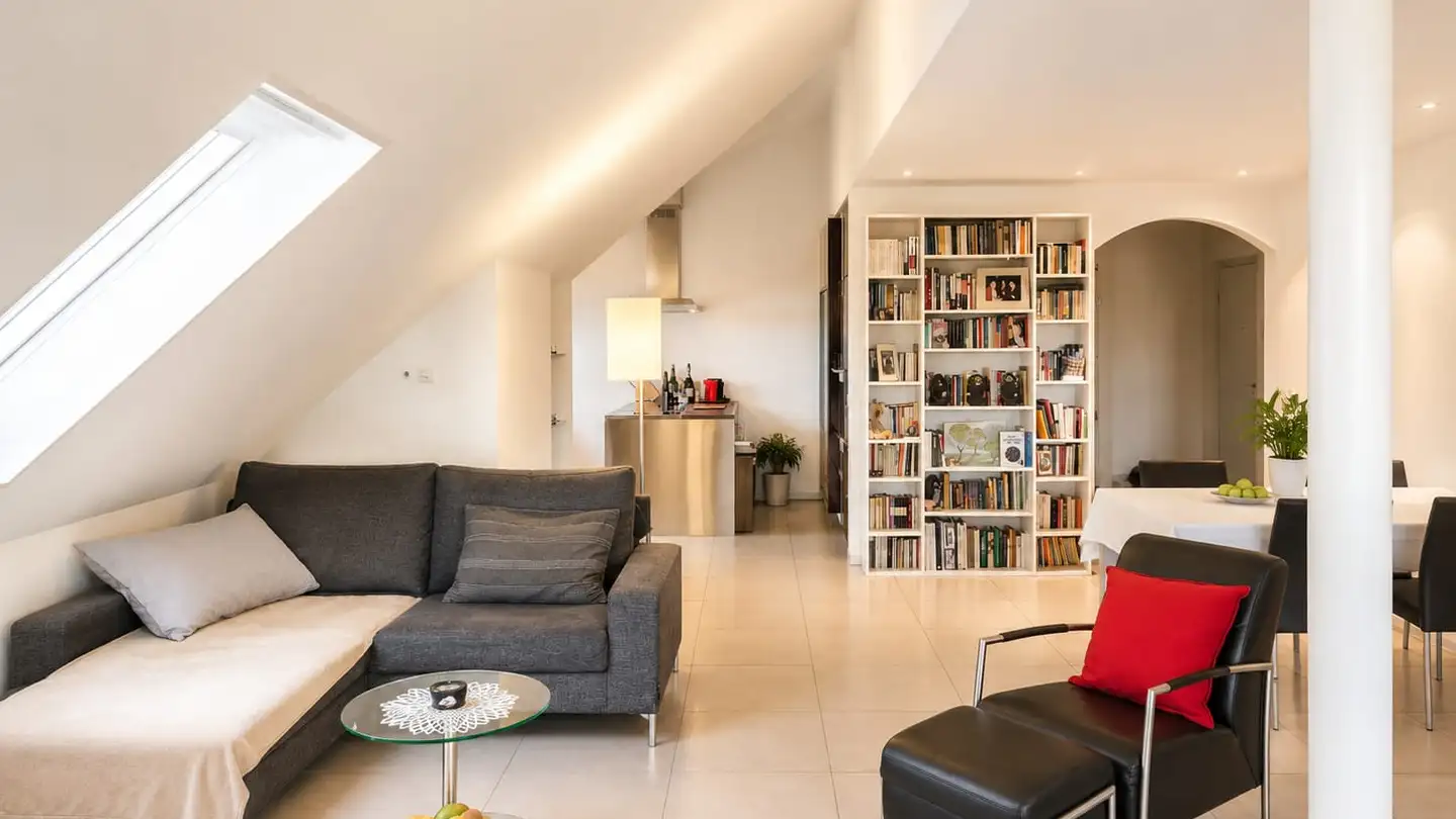 Dachgeschosswohnung mieten - Längglistrasse 4, 8104 Weiningen ZH