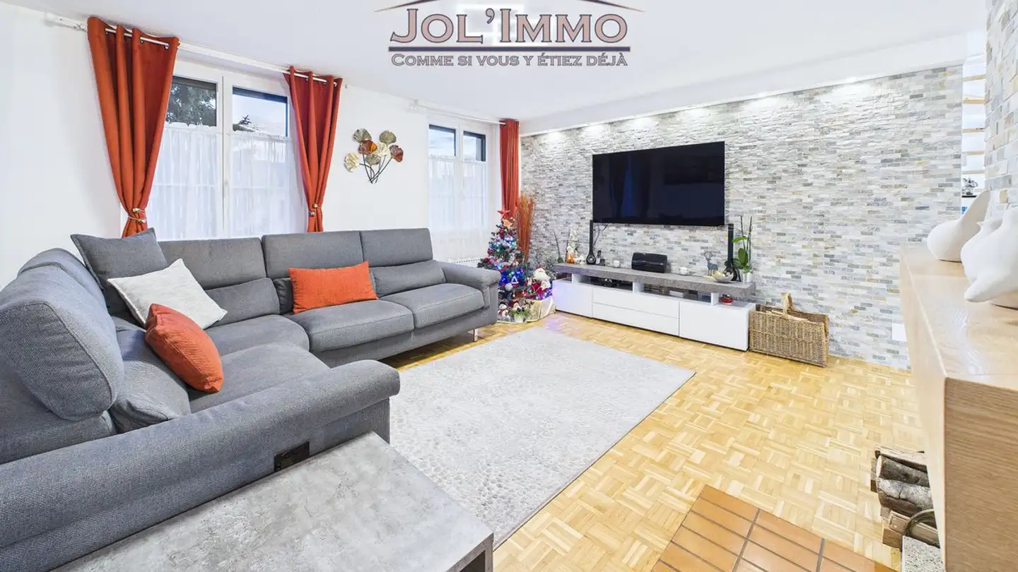 Furnished apartment for sale - 2056 Dombresson