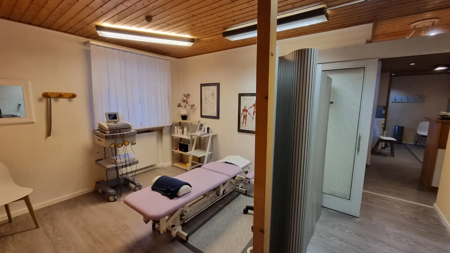 Grande magazzino in vendita - Rue Basse 42, 2882 St-Ursanne - Photo 2