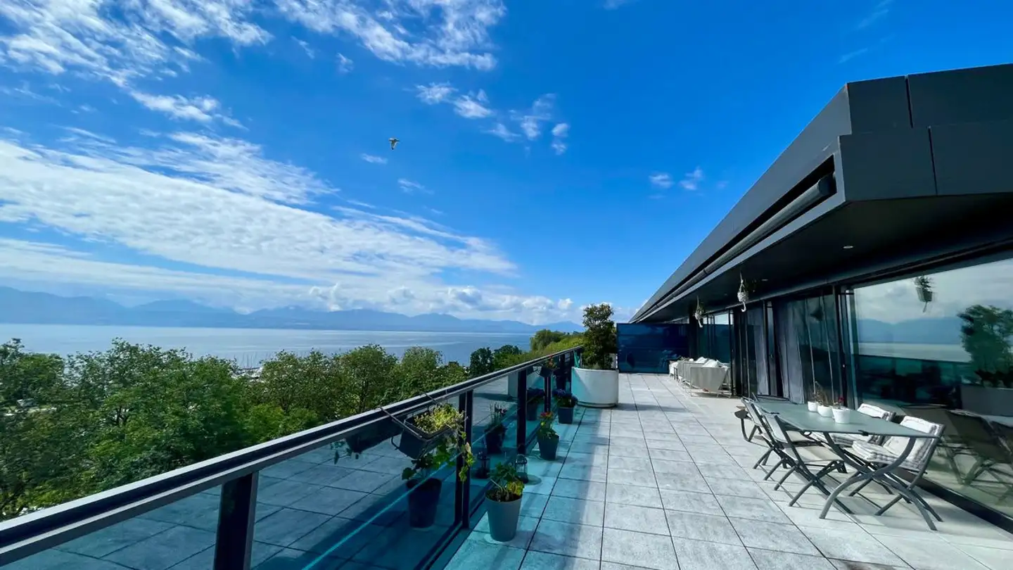 Attic flat for rent - Avenue Ignace Paderewski 28b, 1110 Morges