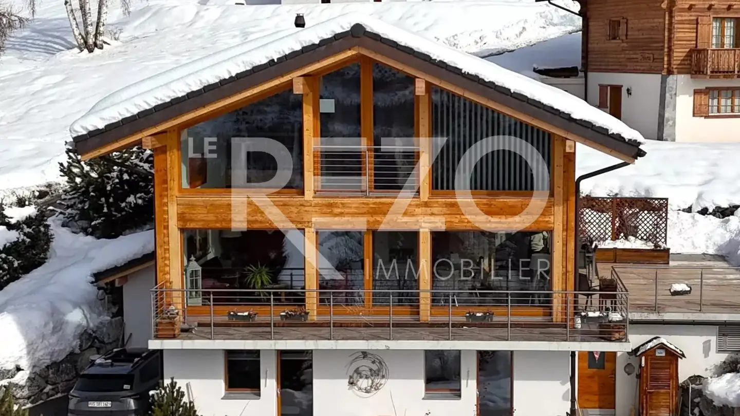 Villa for sale - 1968 Mase