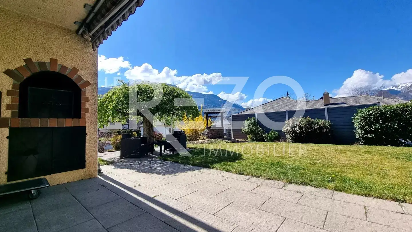 Villa for sale - 1964 Conthey