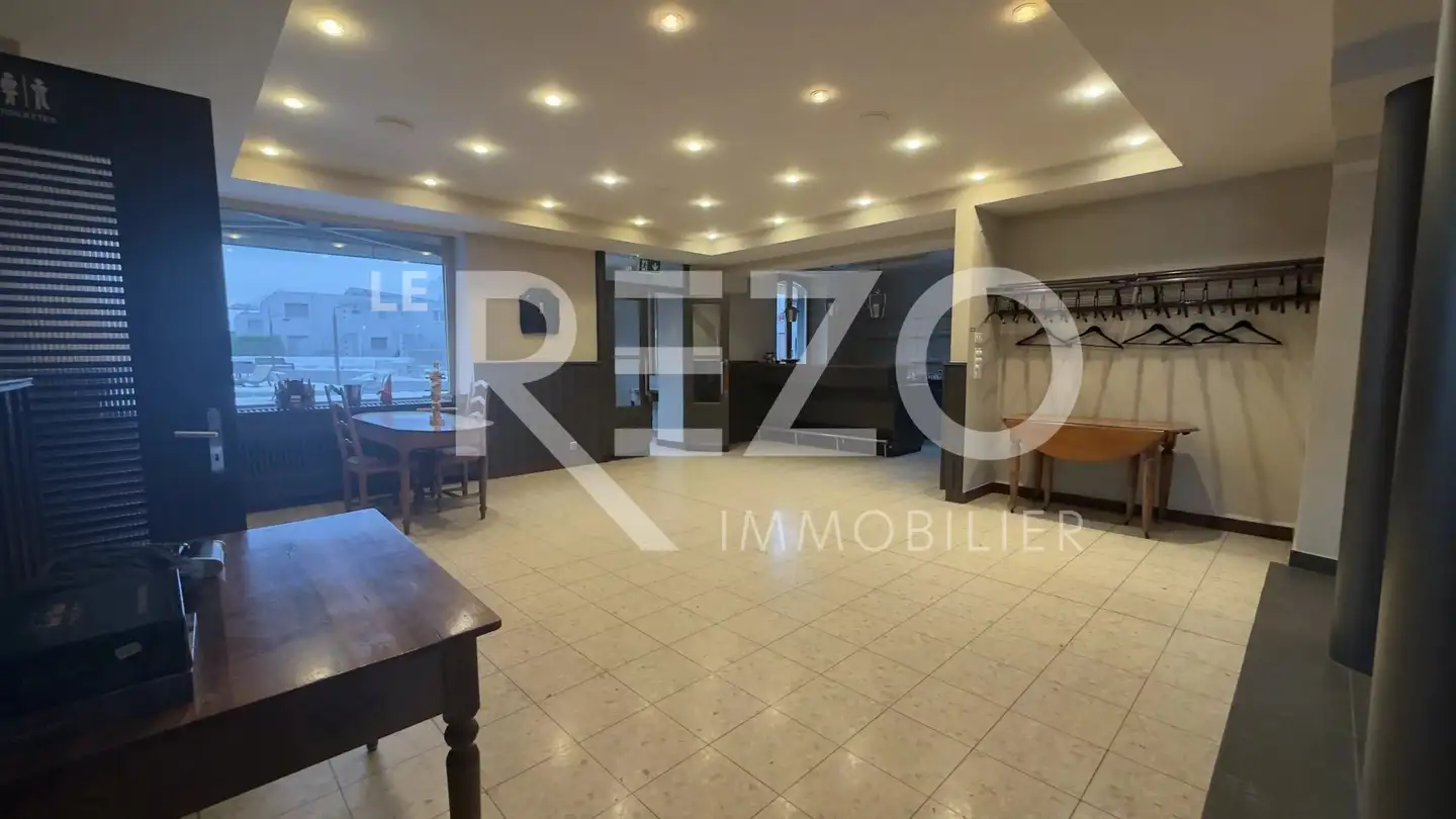 Shop for sale - 1958 St-Léonard - Photo 2