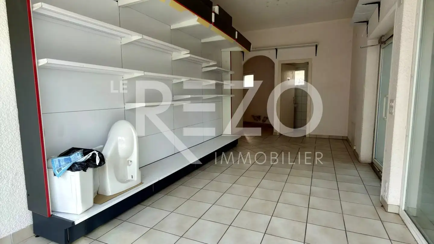 Shop for sale - 3960 Sierre - Photo 4