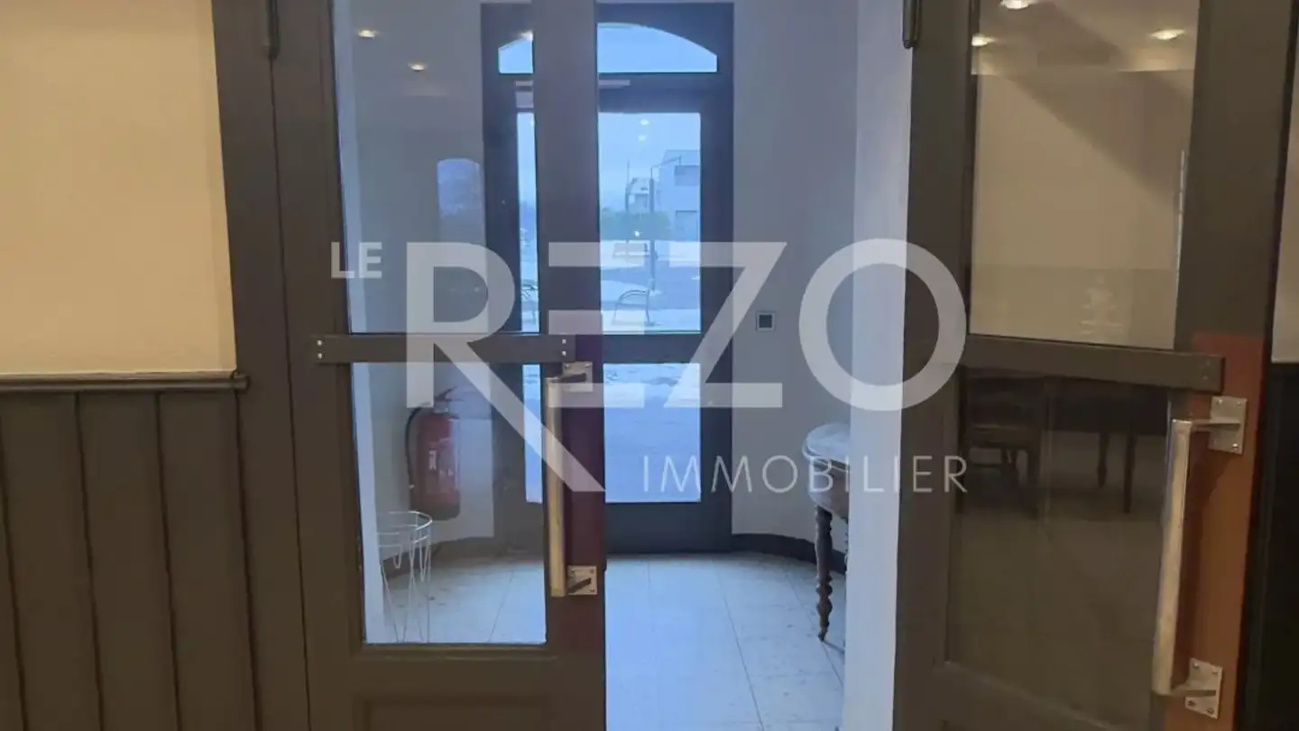 Shop for sale - 1958 St-Léonard - Photo 3